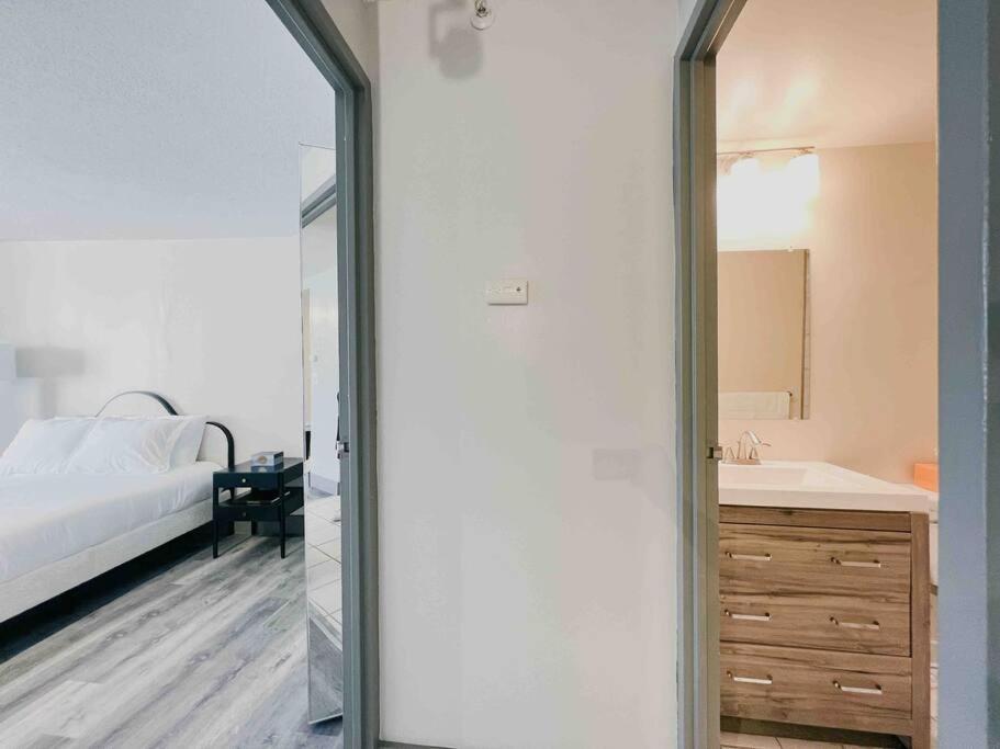 Downtown Hartford Condo - Xl Center Екстериор снимка